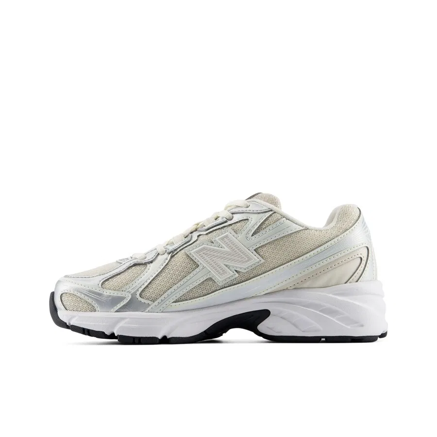 Кроссовки New Balance '740' бежевого цвета — фото 4