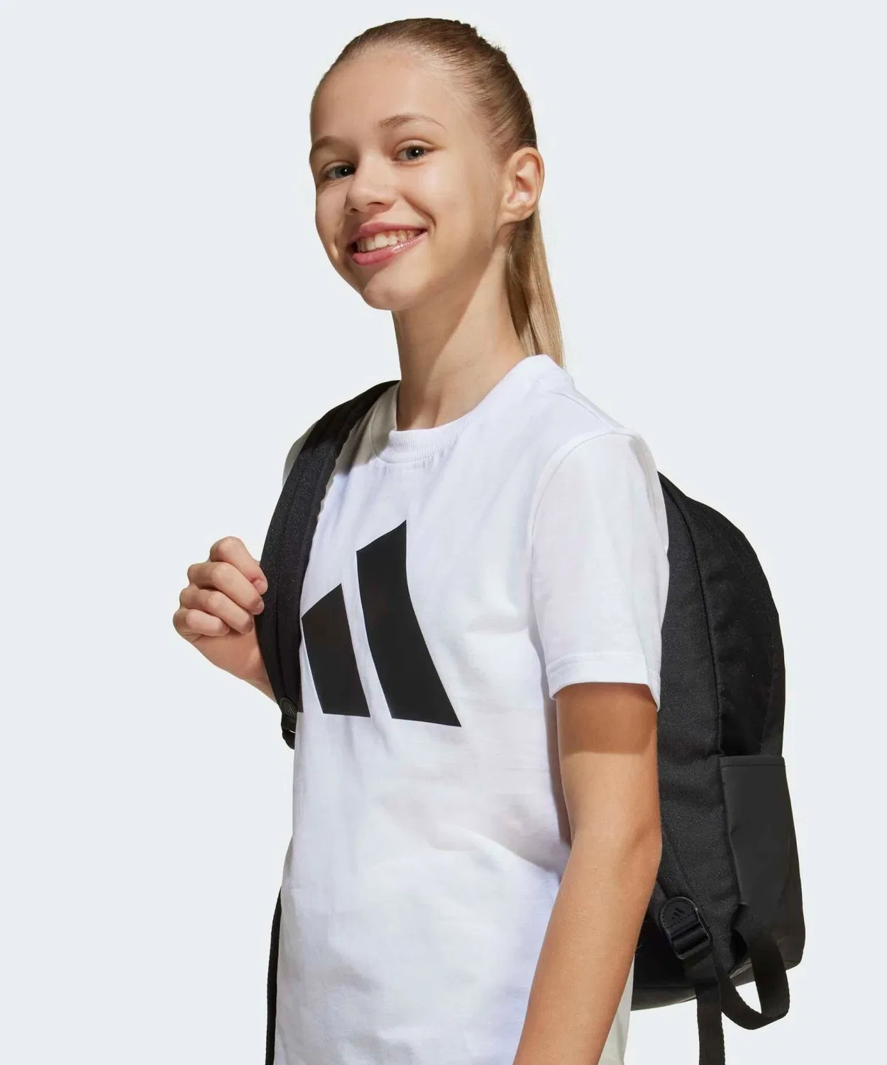 Детский комплект из футболки и шорт Adidas Essentials, Белый — фото 4