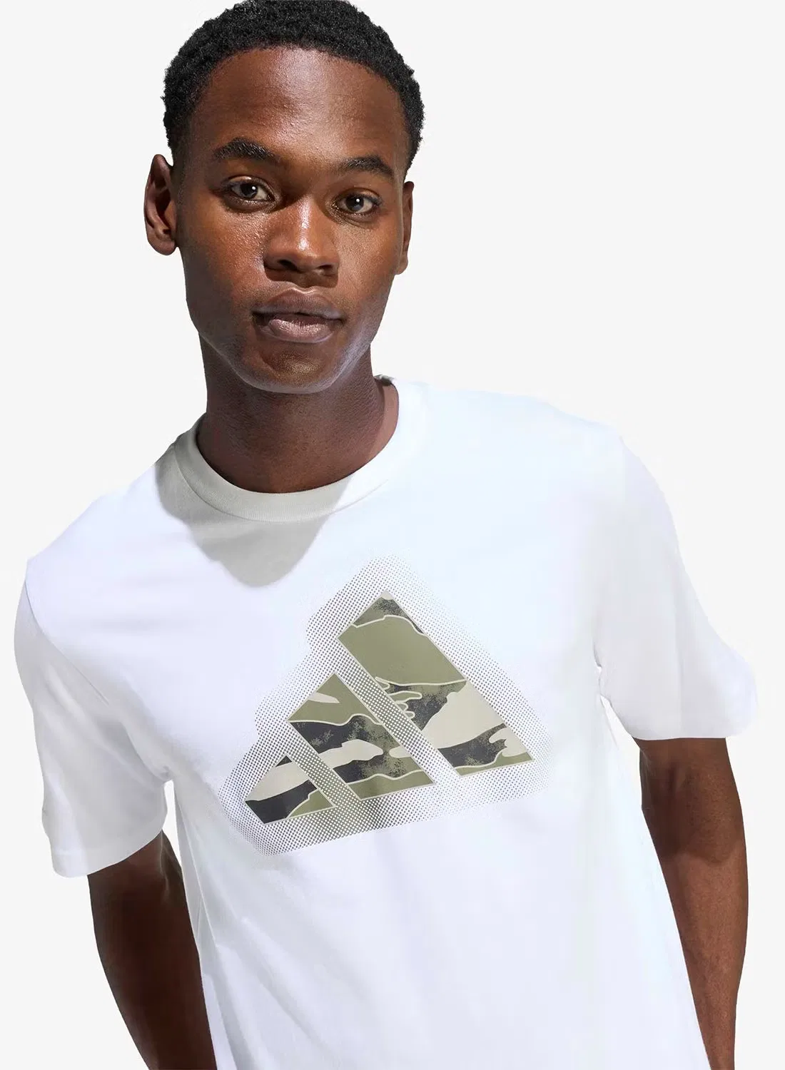 Футболка с принтом Camo Modern Logo Adidas, белый — фото 3