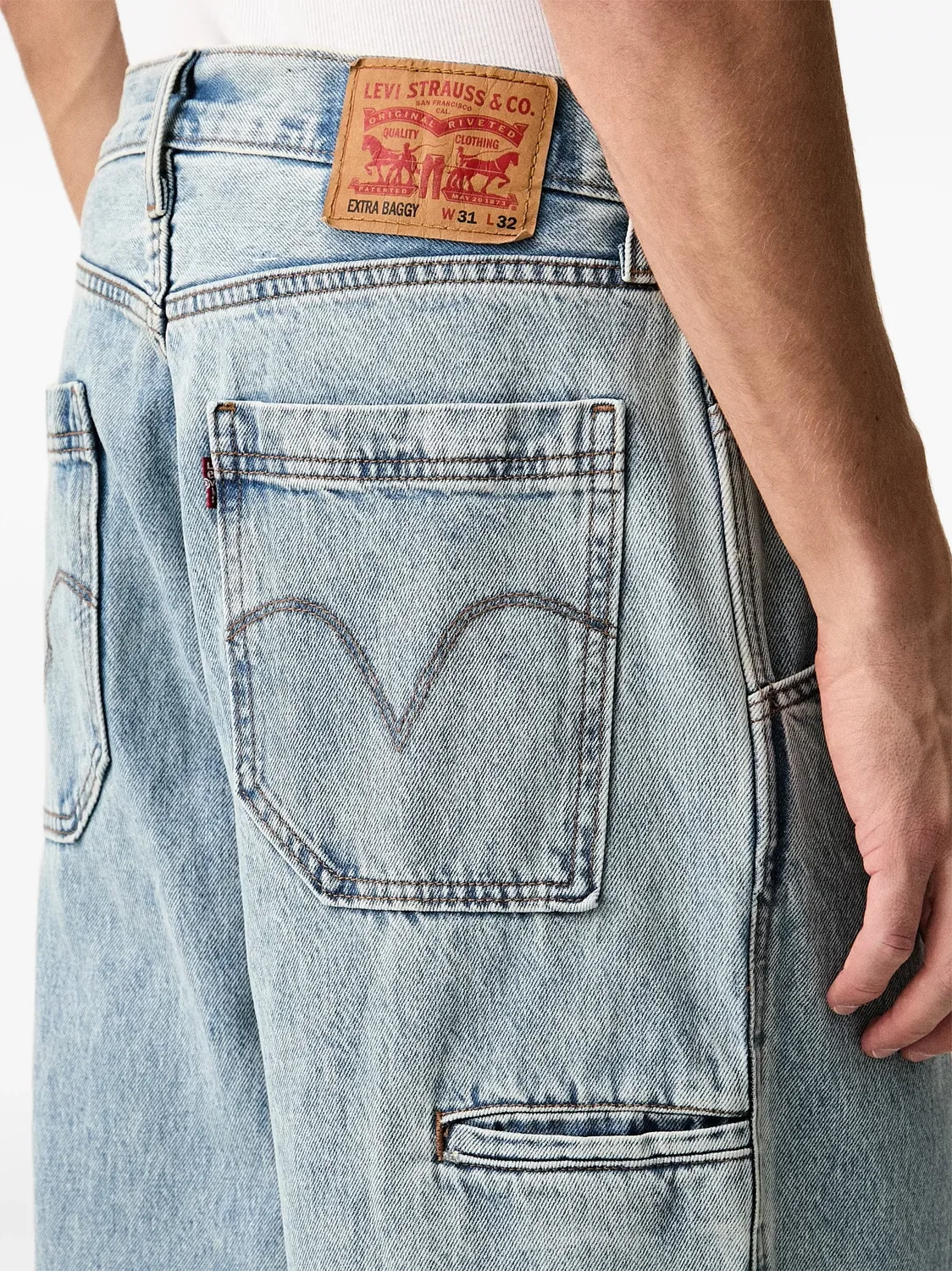 Джинсы карпентеры Extra Baggy голубые Levi's, синий — фото 2