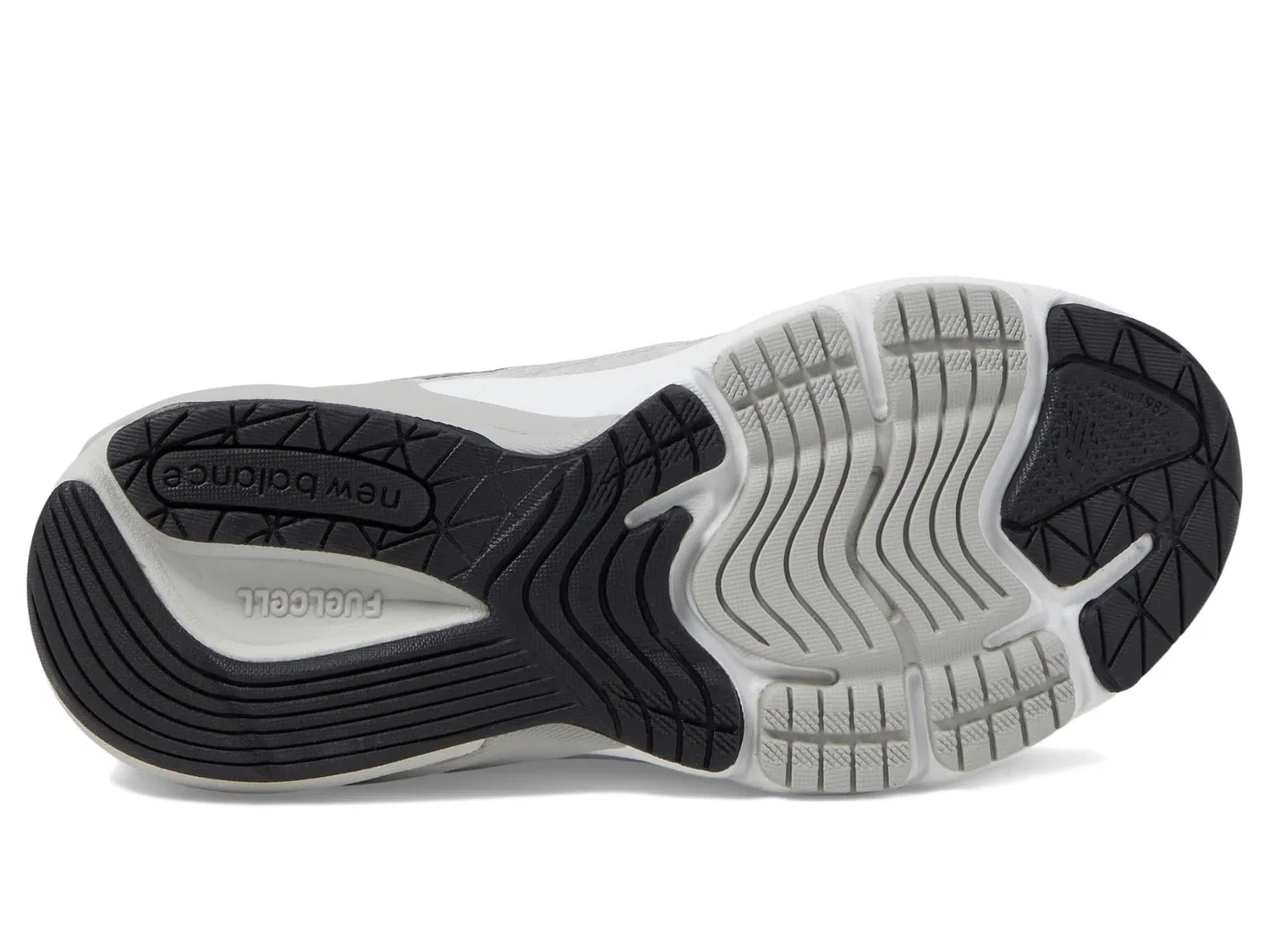 Детские кроссовки для мальчиков с кожаным верхом 990 V6 Lace-up New Balance, Silver Grey — фото 4