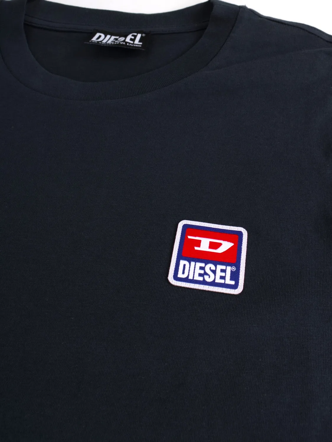 Футболка Diesel T-JUST 16 темно-синего цвета — фото 2