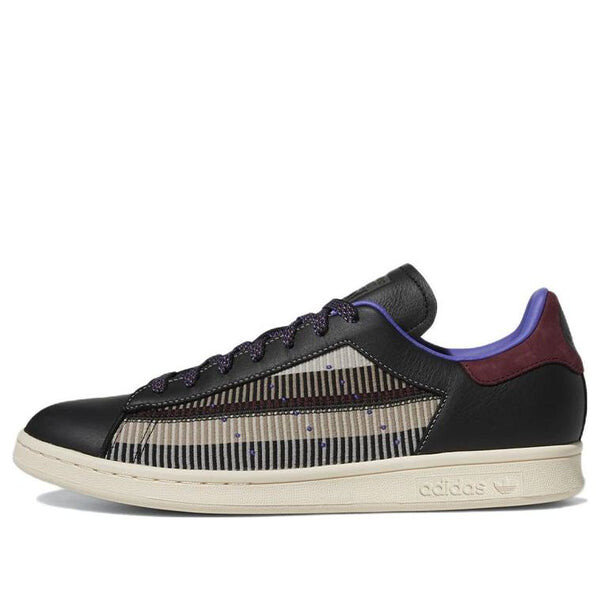 

Кроссовки Стэн Смит Adidas, черный