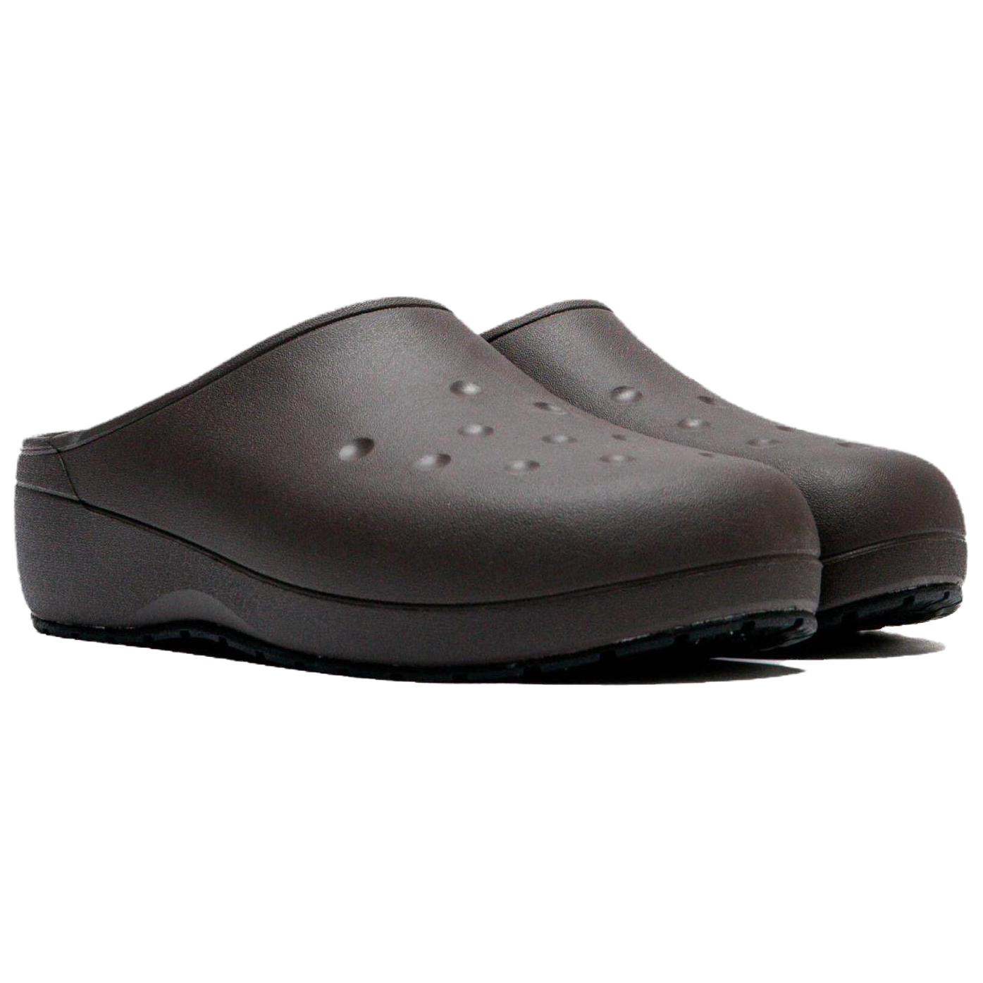 Crocs Классические бесшумные тапочки-клоги с закрытым носком Unisex Espresso — фото 3