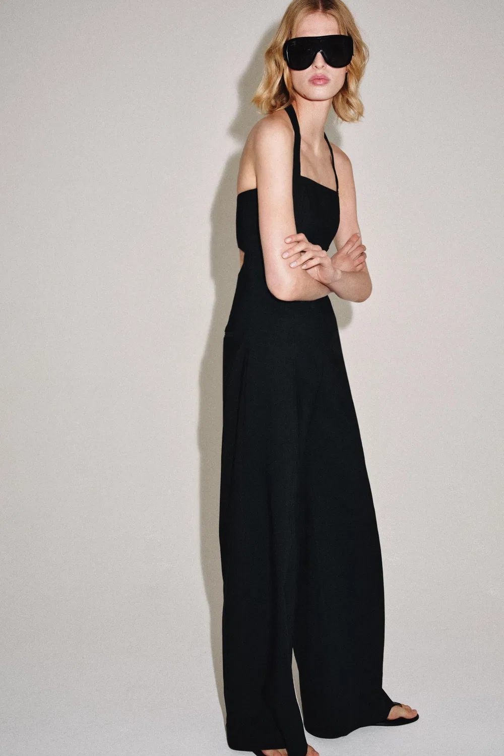 Комбинезон с завязками на шее из коллекции ZW ZARA, Black — фото 2