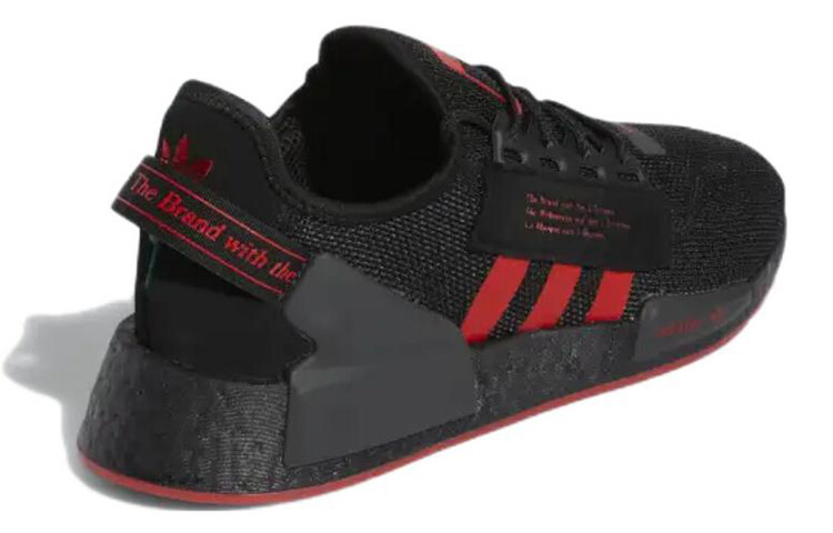 

Мужская обувь adidas originals NMD_R1 Lifestyle