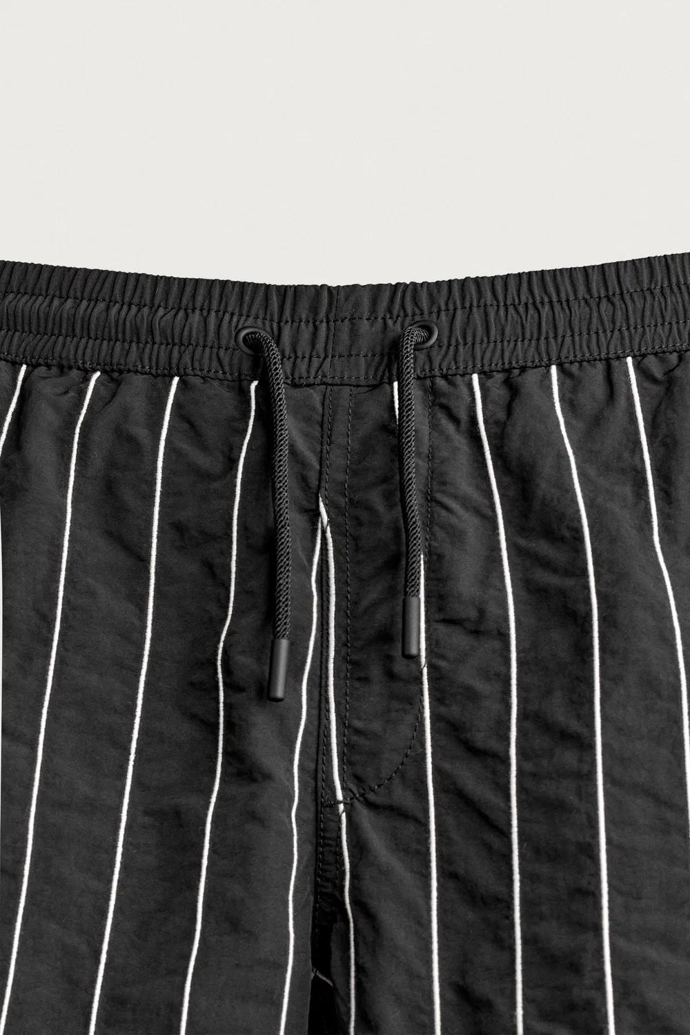 Плавки средней длины с вышитыми полосками ZARA, Black — фото 3