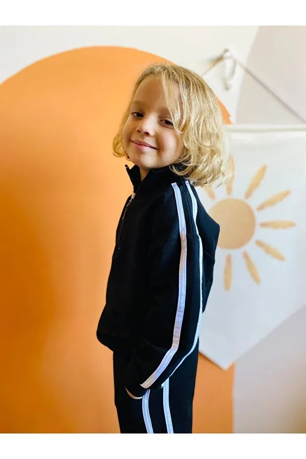 Детский комплект свитшот-брюки с принтом Boys/girls striped detail tracksuit sets with mock neck sweatshirts Heyadventure, Black — фото 2