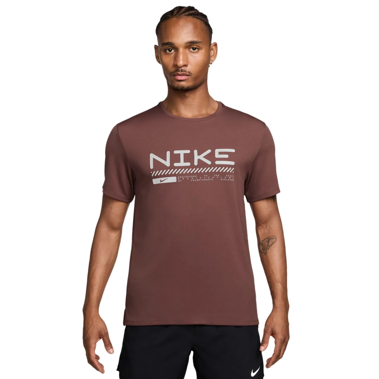 Мужская футболка Winter Miler Nike, цвет Maroon/Silver