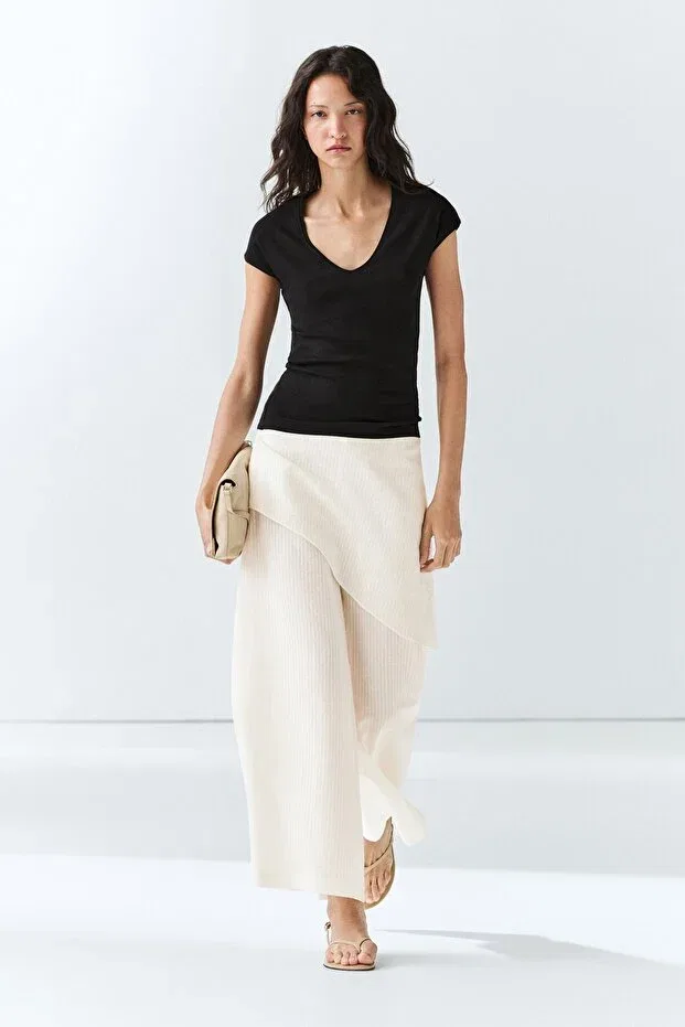 Женская футболка с V-образным вырезом Massimo Dutti, Black