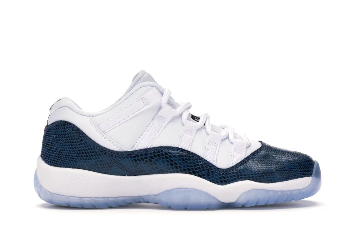 Детские кроссовки с низким верхом Jordan 11 Retro Low, White/Black-Navy