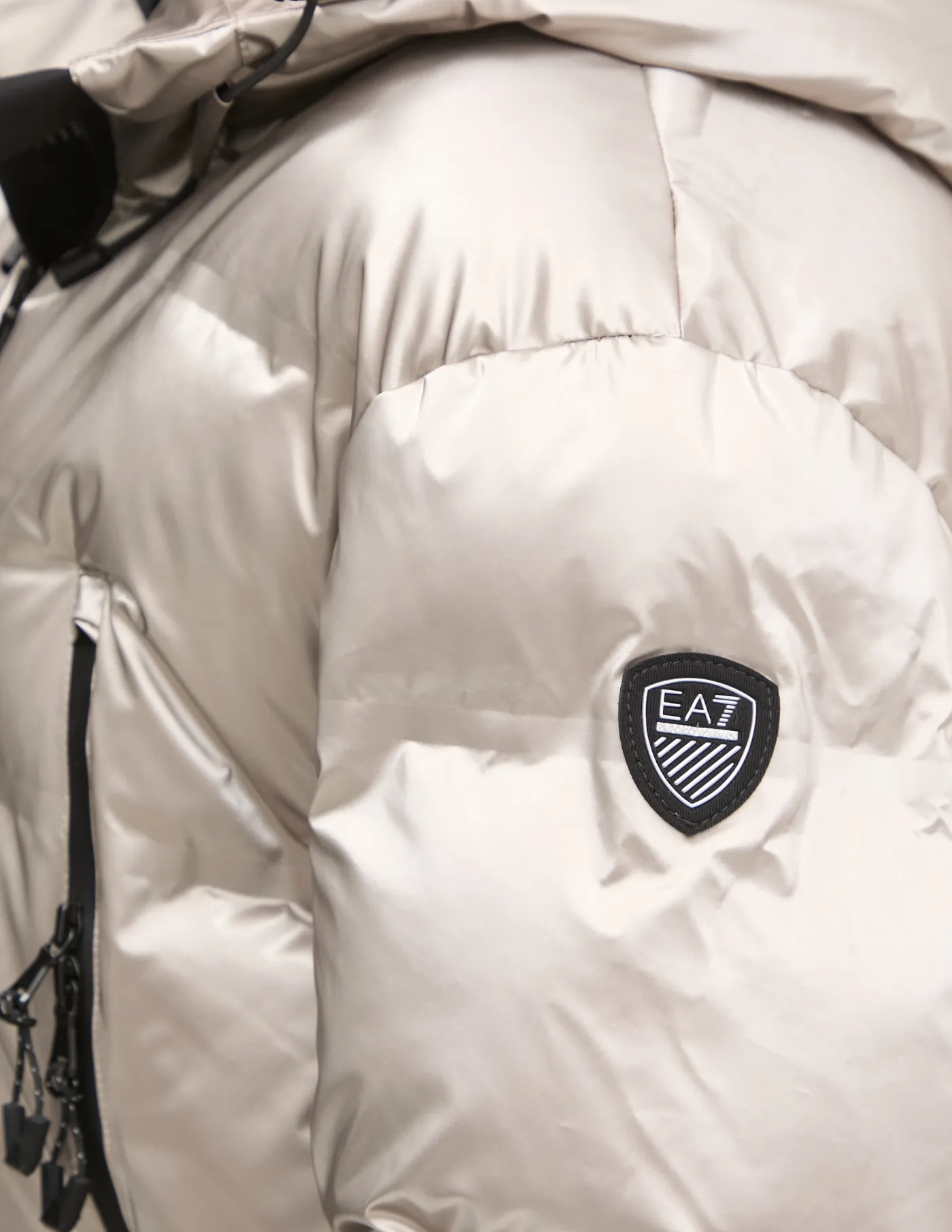 

Лыжная куртка EA7 Emporio Armani, серый