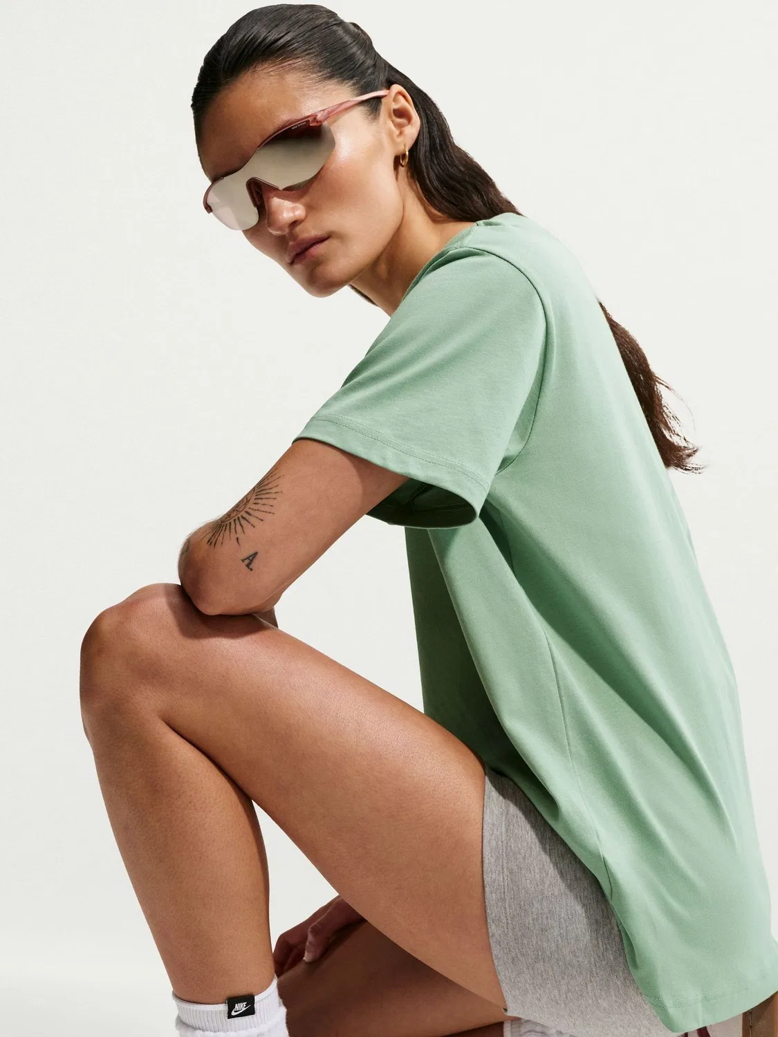 Футболка оверсайз Nike Sportswear Essential, Steam Green