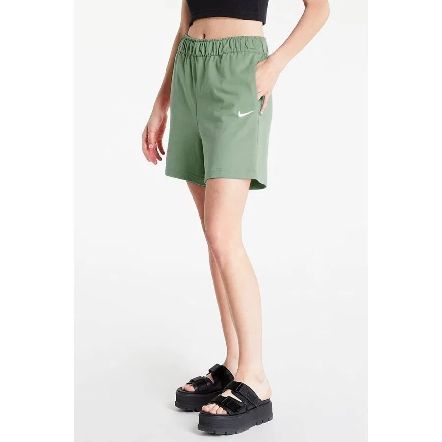 Женские шорты свободного кроя из джерси Nike Sportswear Essential Loose Fit, Зеленый — фото 3