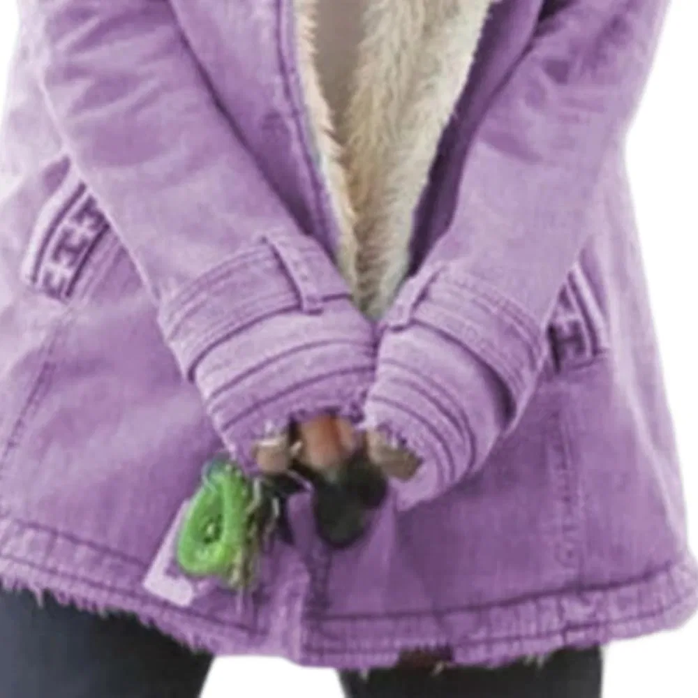 Женская джинсовая куртка на флисе с принтом, модель Oversized Casual, Viola — фото 4