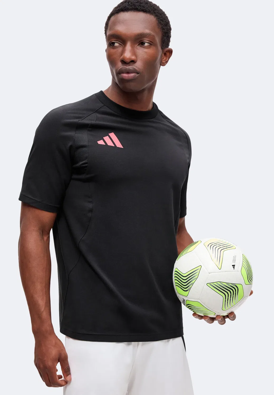 Футболка Tiro travel - спортивная футболка Adidas Performance, Black/Power Pink — фото 4