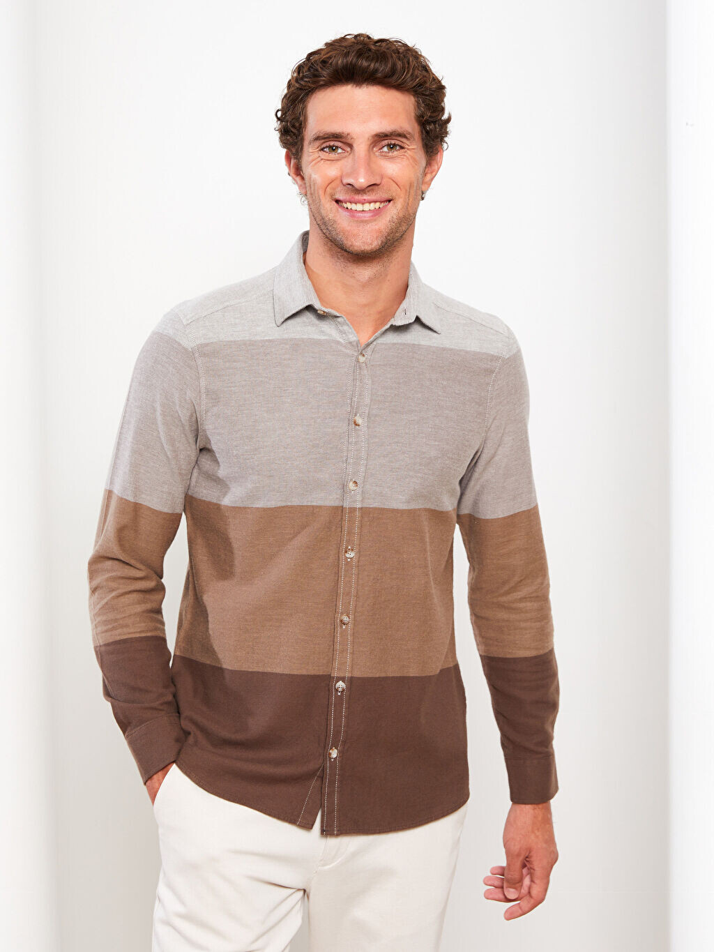 

Приталенная мужская рубашка с цветными блоками и длинными рукавами Slim Fit LCWAIKIKI Classic