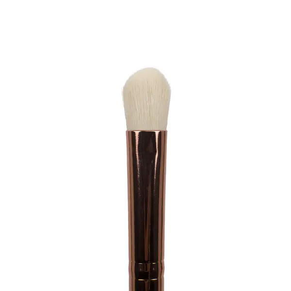 Кисть для нанесения свежих теней №. ф05, 1 шт. Ibra Makeup — фото 3