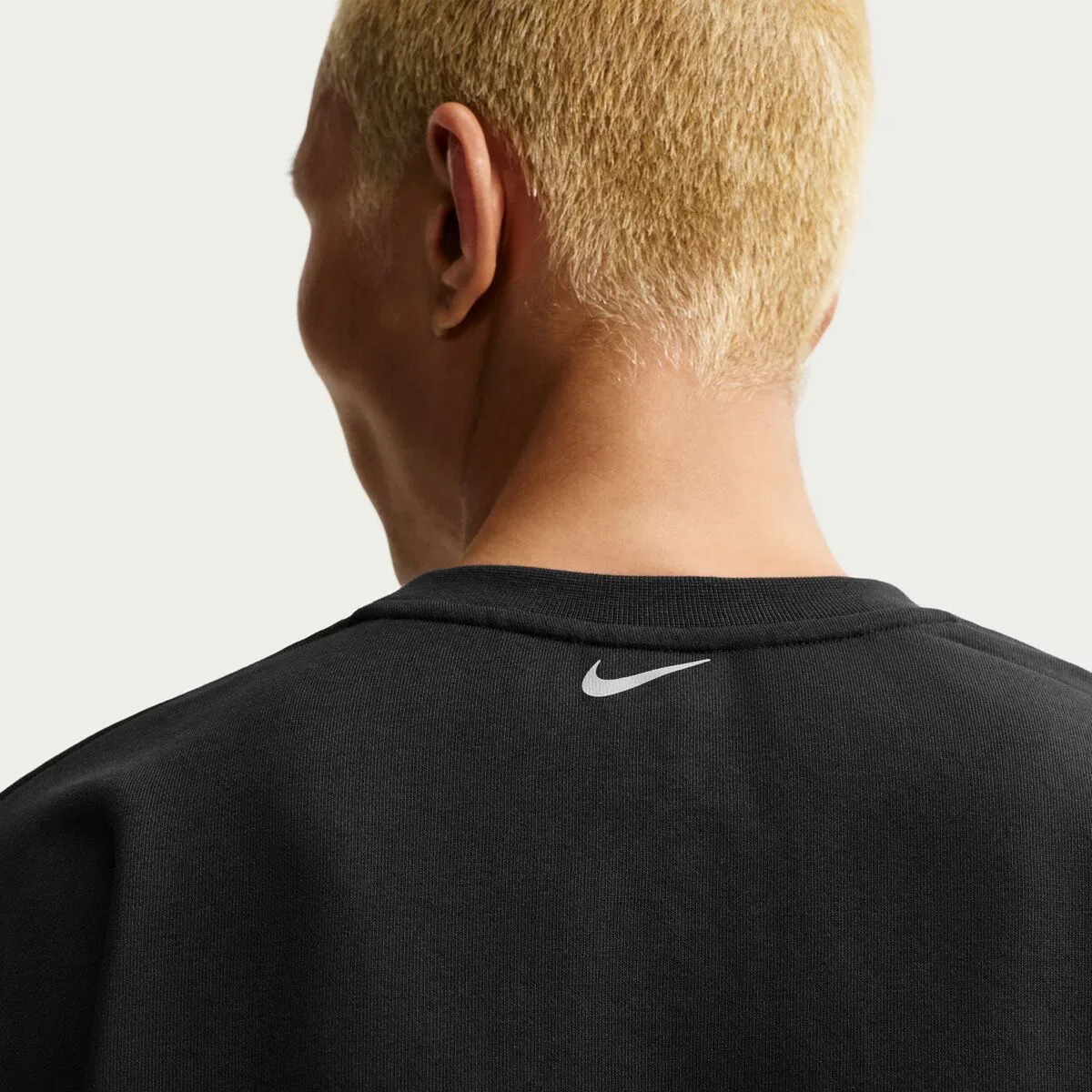 Мужской свитшот с принтом Dri-Fit Retro Fleece Crew Nike, черный — фото 4