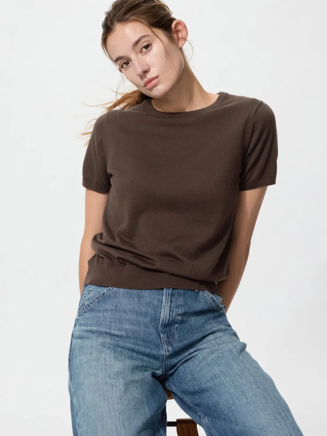 Свитер Uniqlo, базовый, защитный, темно-коричневый