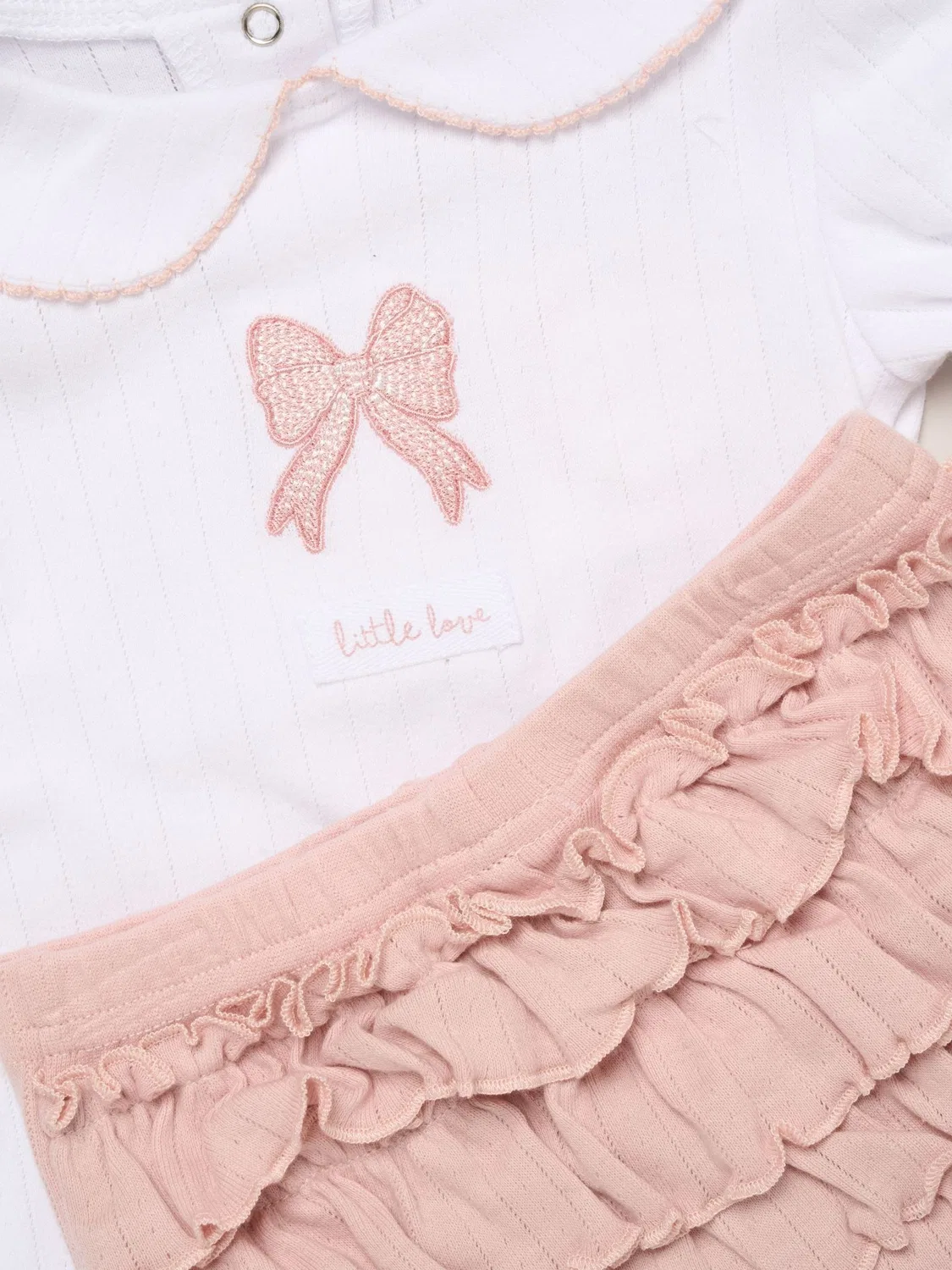 Комплект одежды для новорожденных Rock-A-Bye Baby Boutique, розовый с принтом бантов — фото 4