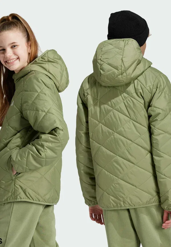 Легкая утепленная зимняя куртка Adidas Sportswear, зеленый — фото 2