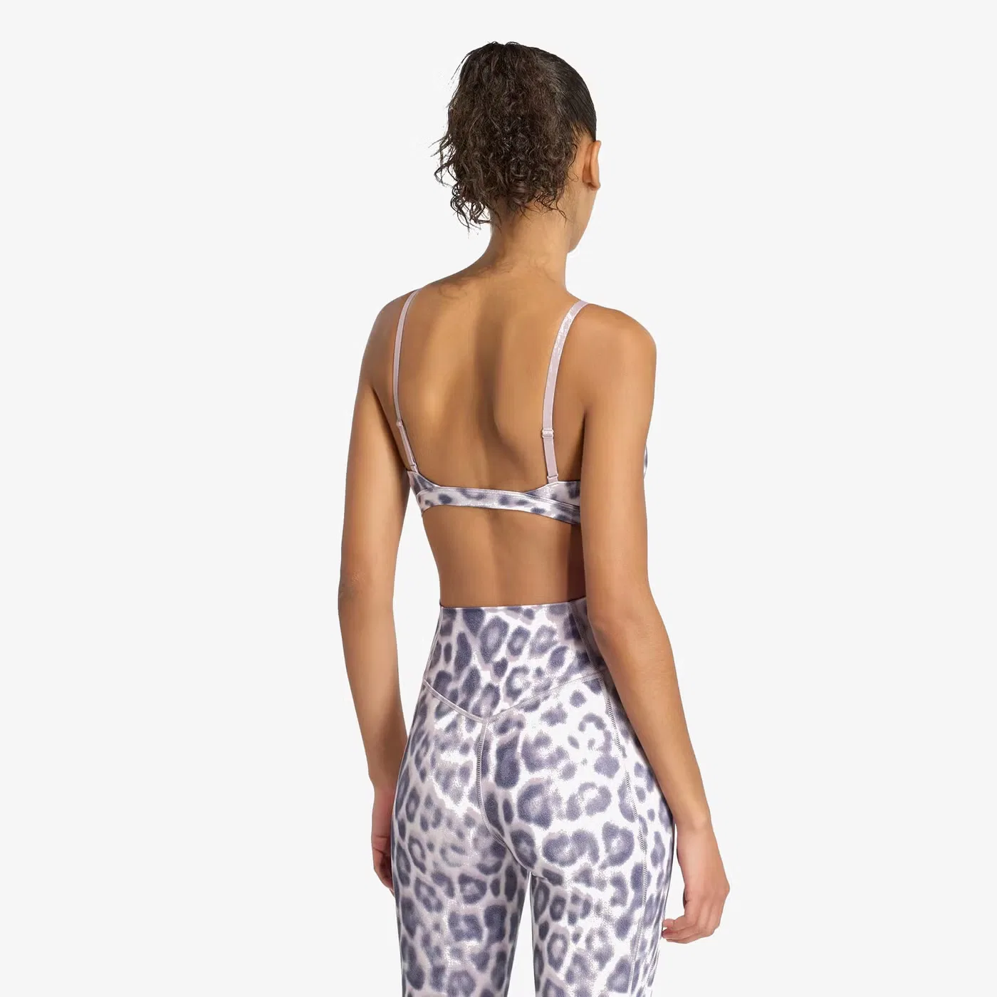 Бюстгальтер для тренировок с леопардовым принтом Optime Essentials Workout Adidas, фиолетовый — фото 4