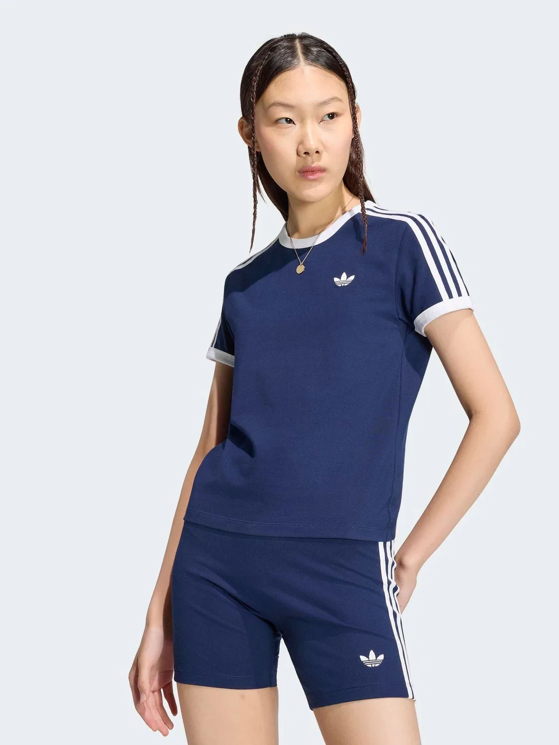 Футболка с 3 полосками, slim fit adidas originals, синий