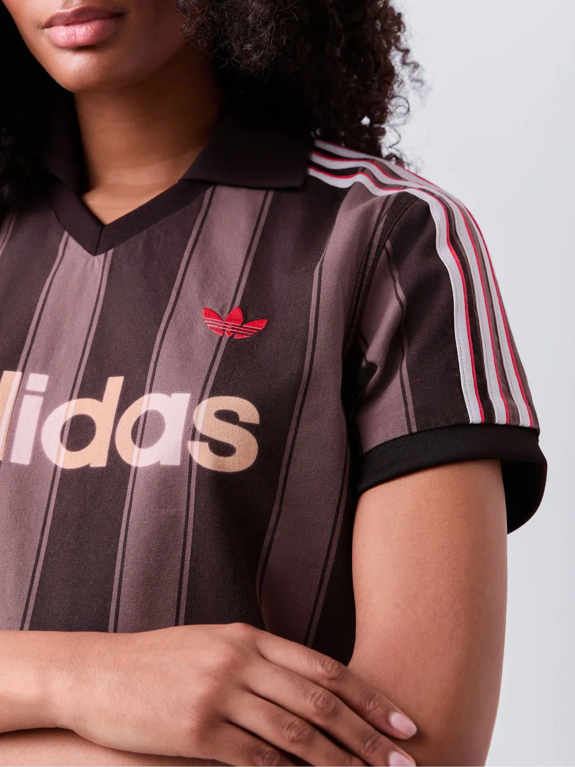 Футболка Twill Football Jersey, adidas Originals, коричневый — фото 4