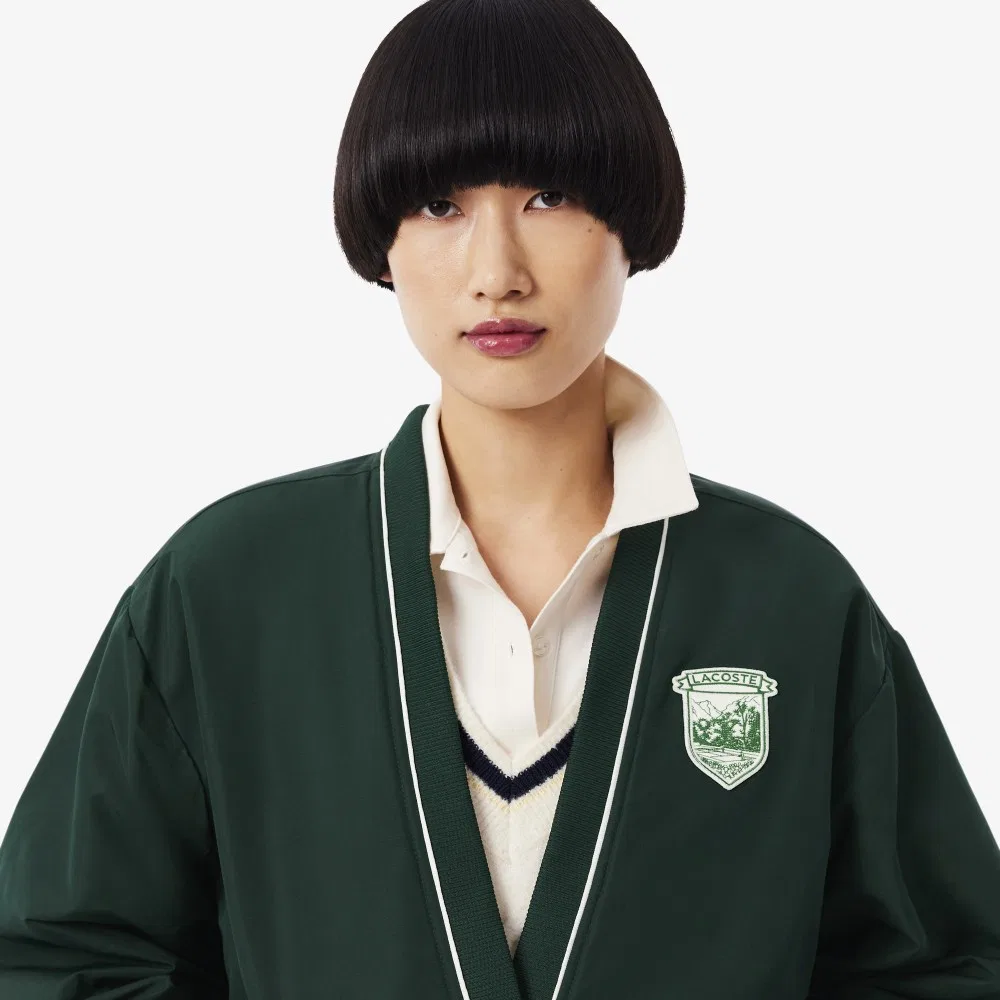 Бомбер Lacoste V-образный тёмно-зелёный с окантовкой — фото 2
