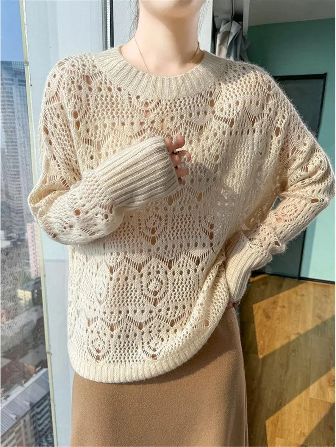Женский свитер свободного кроя с длинным рукавом, модель Round Neck Hollow Out Knit Silk Cashmere, голубой — фото 3