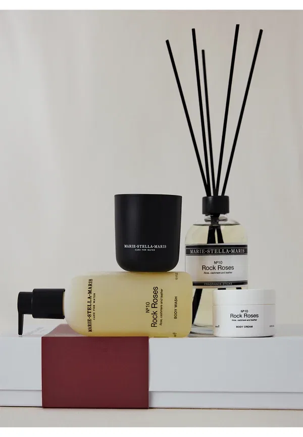 Набор bath and body set с ароматом роза, кашемир и кожа Marie-stella-Marise, Rock Roses — фото 2