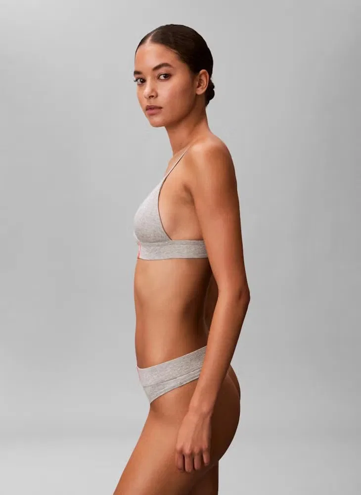 Calvin Klein Комплект бюстгальтер и трусы с логотипом, серый — фото 3