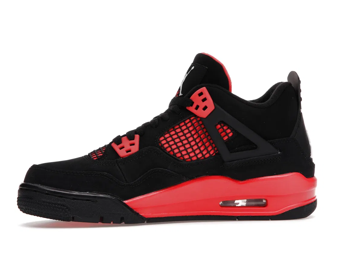 Детские кроссовки Lifestyle с красными акцентами Jordan 4 Retro, Black/Multi-Color-Multi-Color-Crimson — фото 3