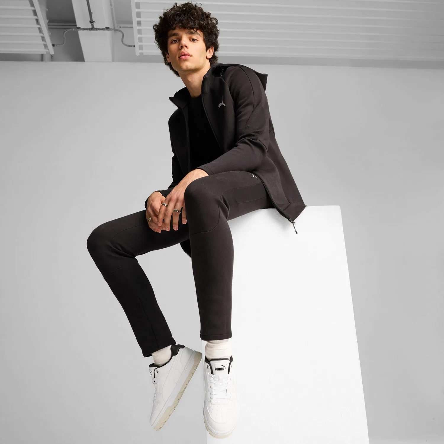 Детские кроссовки для мальчиков Caven 2.0 Abrupt PUMA PUMA White Alpine Snow Flat Dark Gray — фото 2