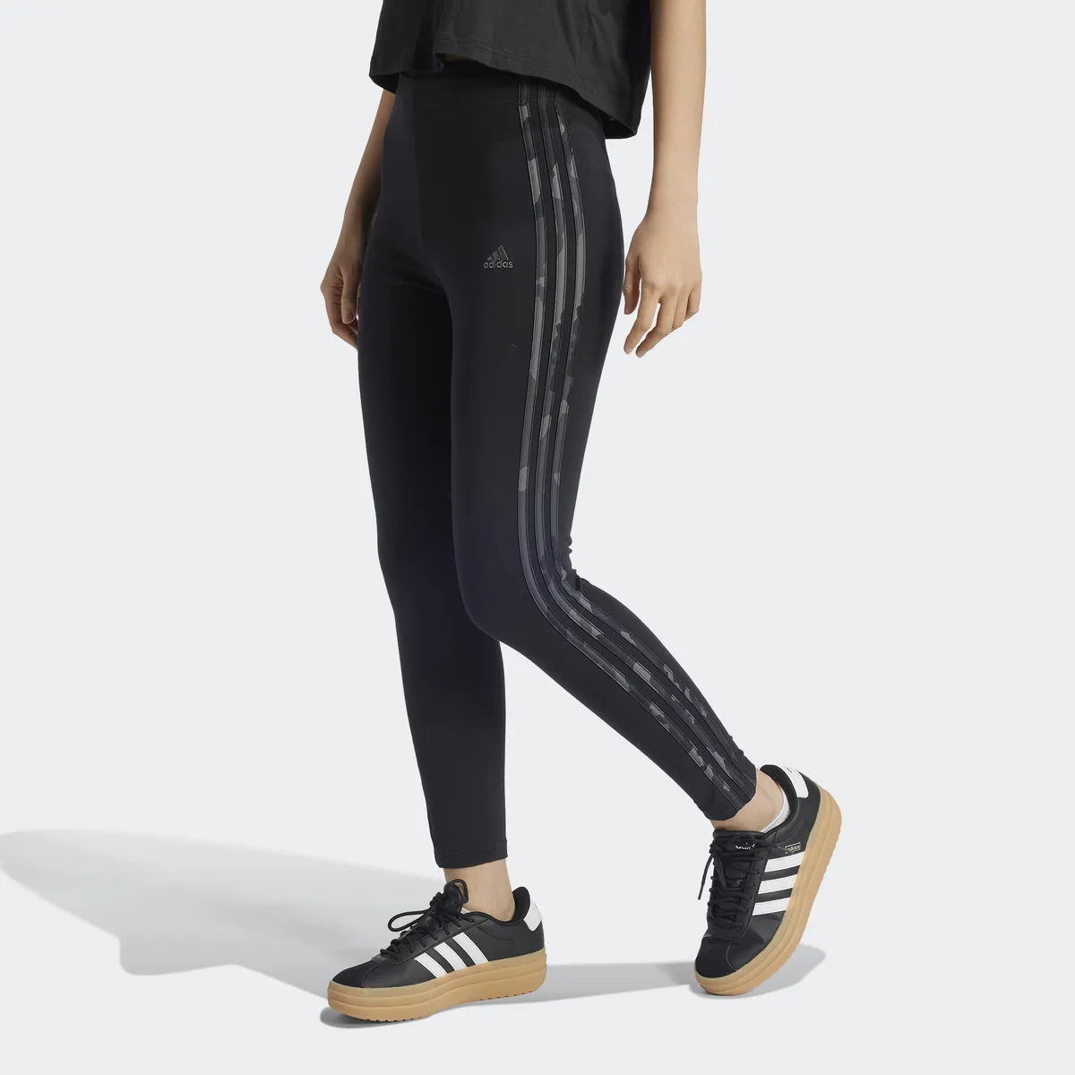 

Леггинсы Adidas Sportswear "W CAMO 3S LEG" (1 шт.), черный