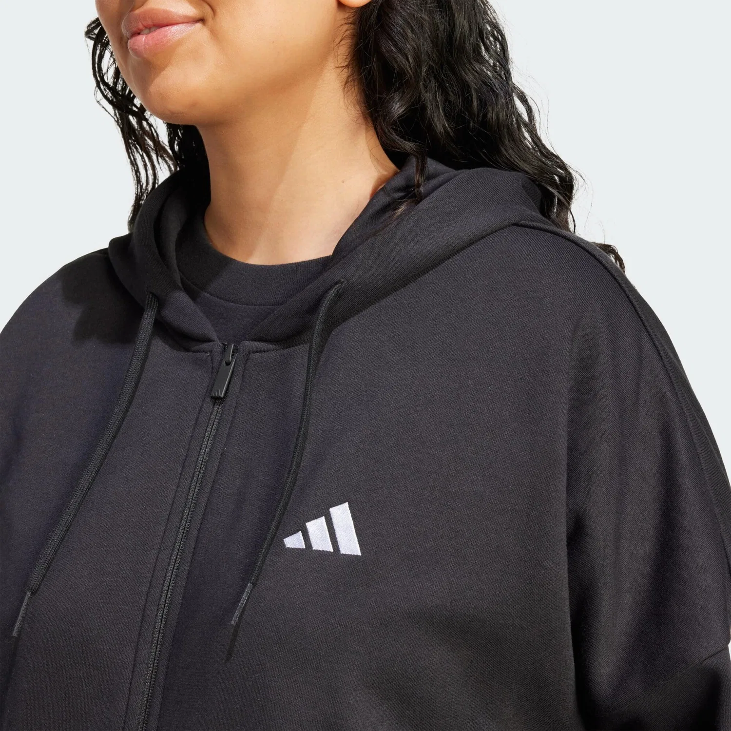 Женское худи с длинным рукавом Essentials 3-Streifen Full-Zip Fleece Kapuzenjacke Adidas, Schwarze Weiss — фото 4