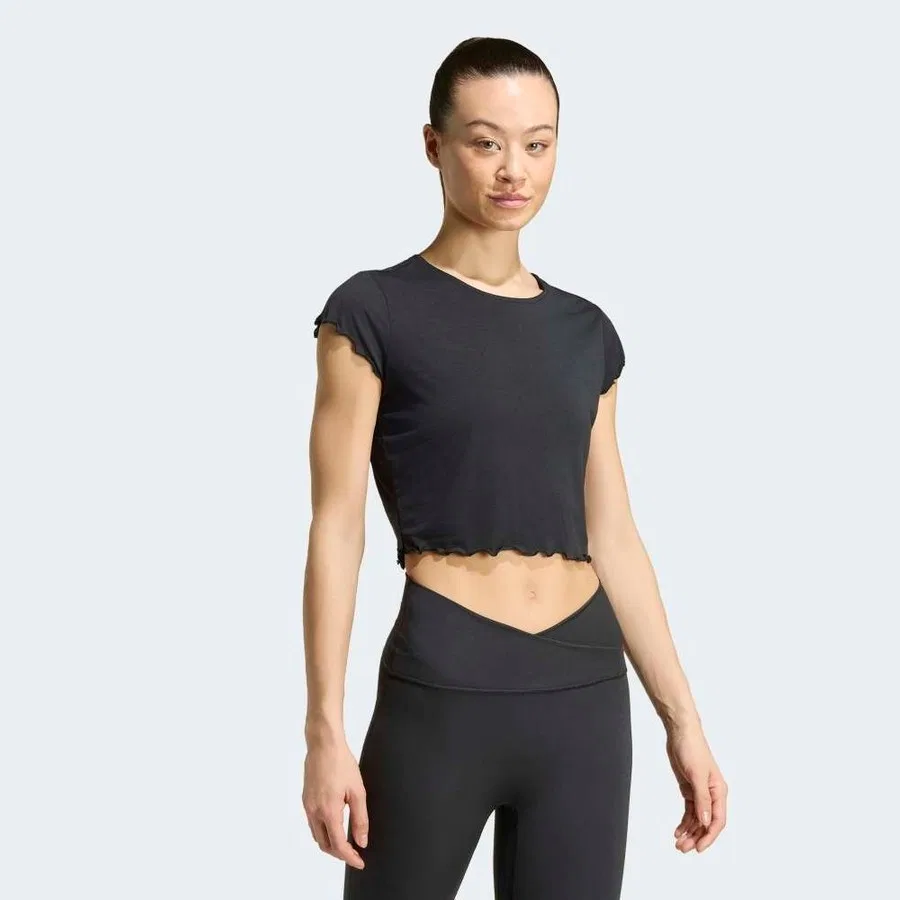 Женская футболка с коротким рукавом Motion T-Shirt adidas, Черный