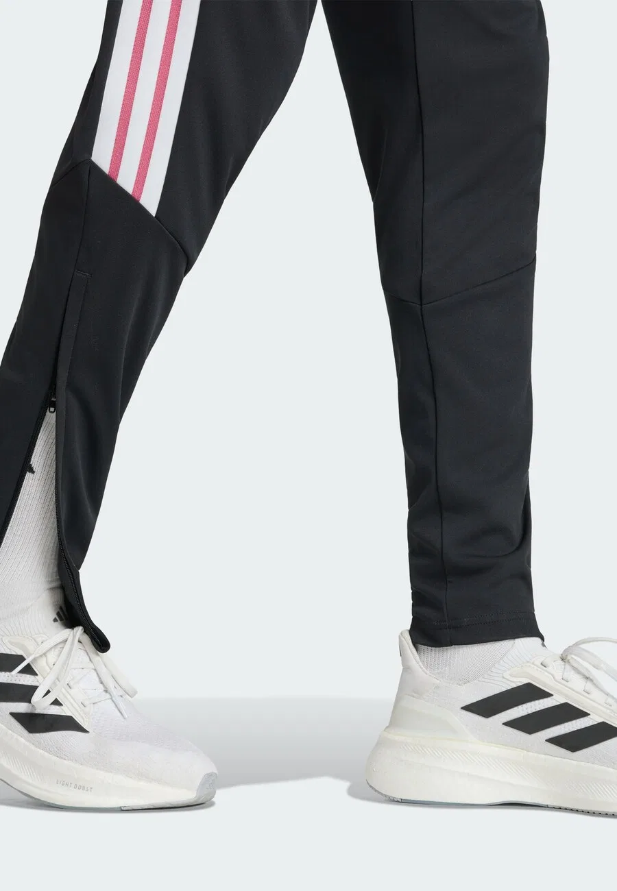 Спортивные брюки ADIDAS PERFORMANCE Slim fit 'All Blacks' черного цвета — фото 4