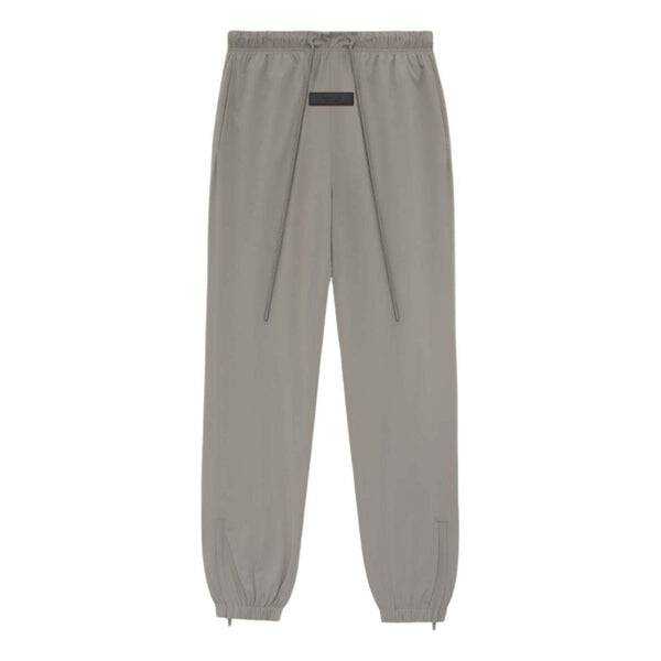 

Брюки track pant 'dust' Fear Of God Essentials, серый