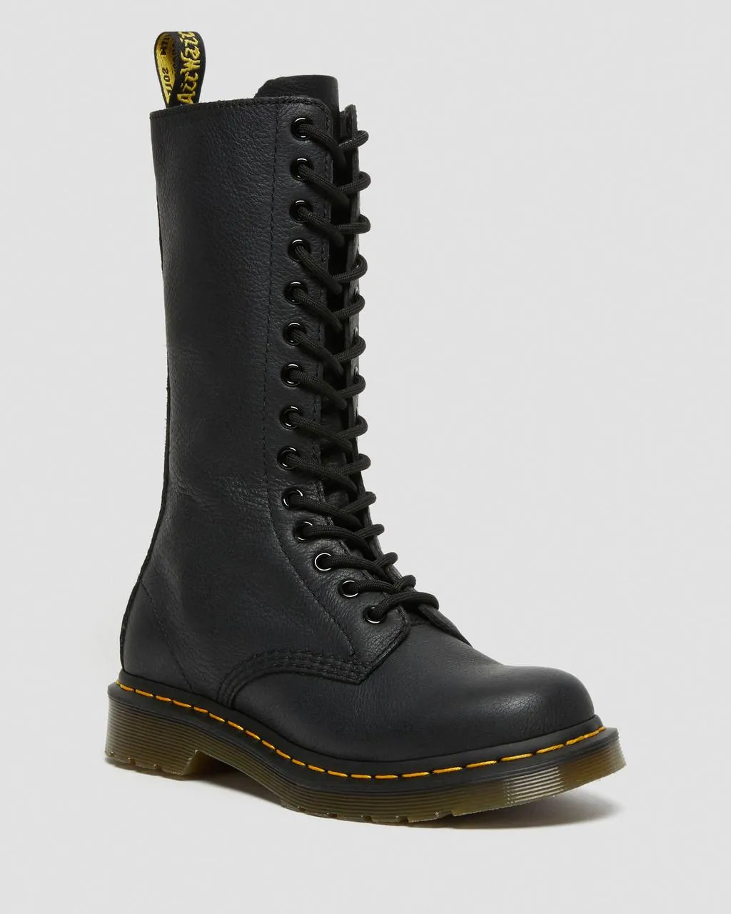 Ботинки женские Dr. Martens 1B99 Virginia до середины икры, черный