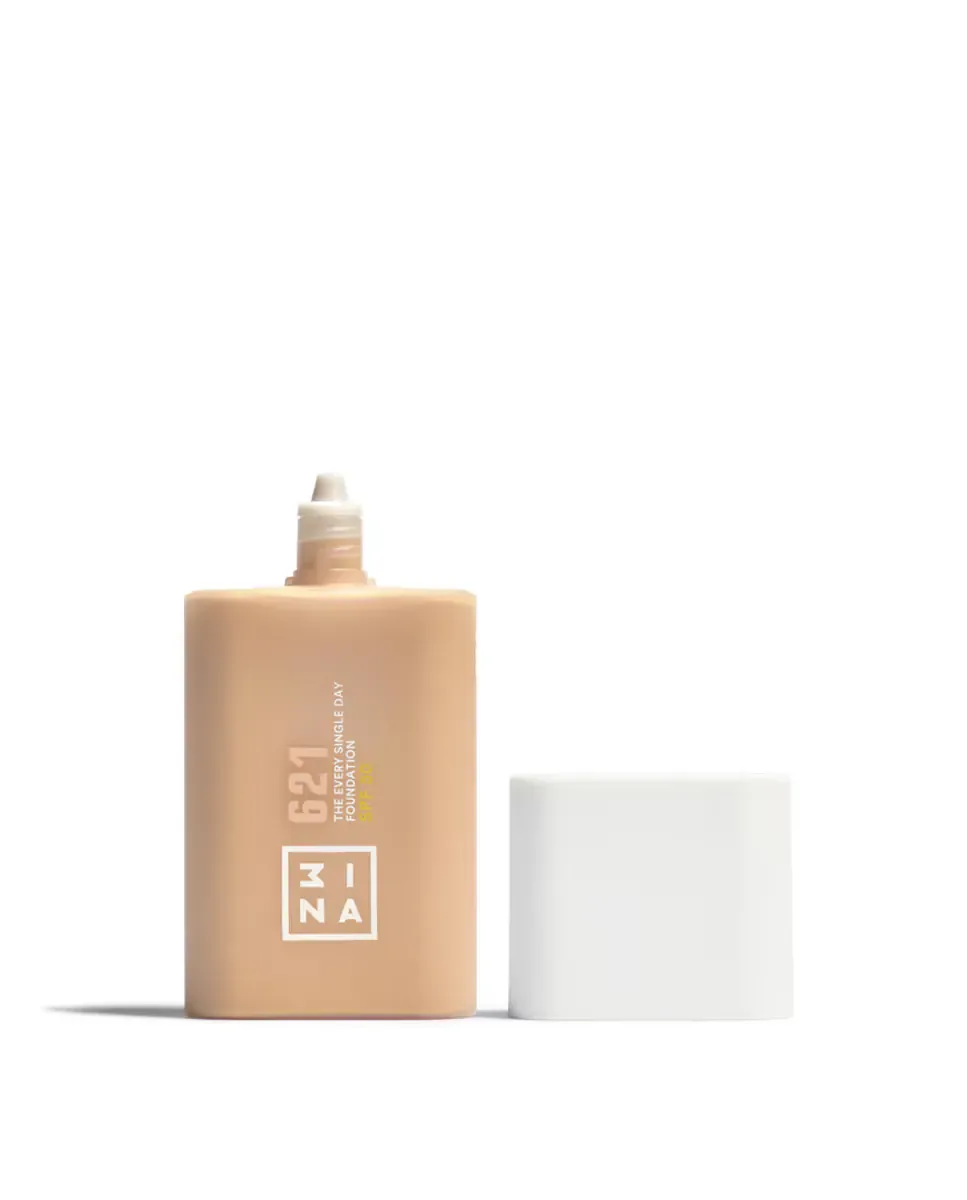 Тональная основа The Every Single Day Foundation SPF50 3Ina, 621