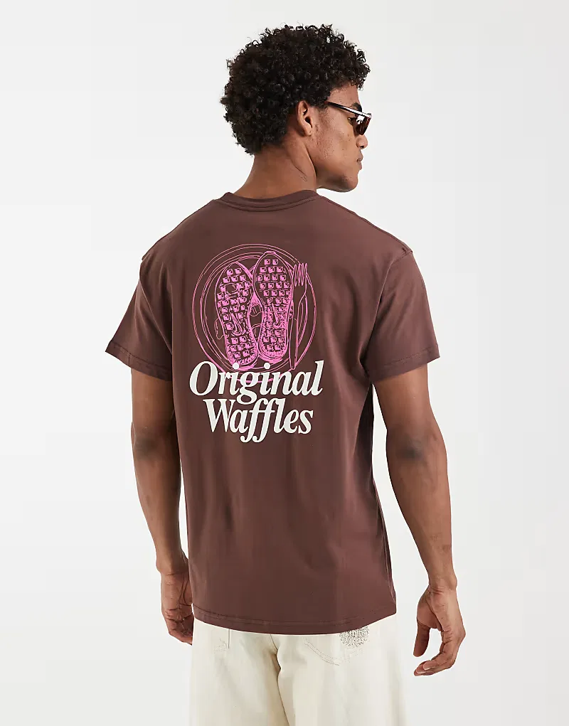 Футболка оверсайз с принтом на спине Original Waffles Nike, коричневый