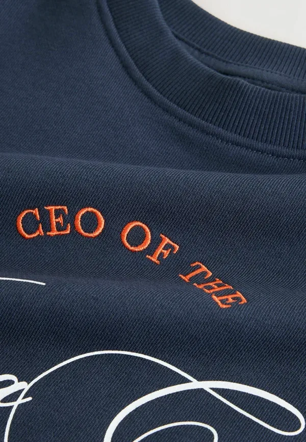 Толстовка с принтом Maternity mama club sweatshirt Next, темно-синий — фото 2