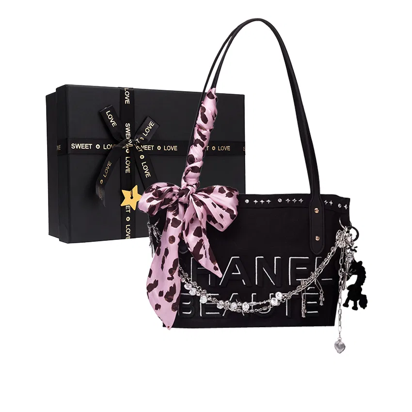 Женская косметичка с принтом, с цепочкой и подвесками, CHANEL, Черный