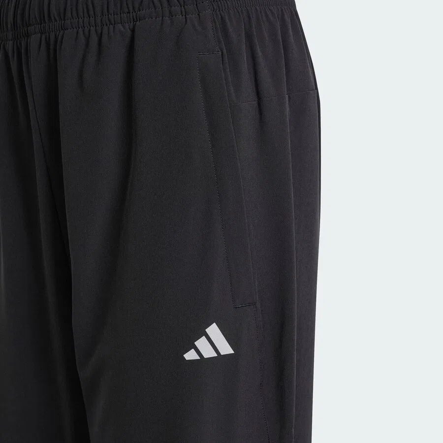 Спортивные брюки ADIDAS SPORTSWEAR Regular Workout Pants 'Training AEROREADY Woven Pants' черного цвета — фото 4