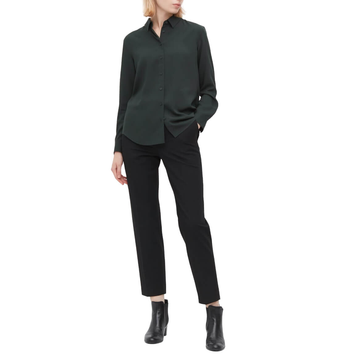 

Брюки Uniqlo Smart Ankle Length (Long), черный