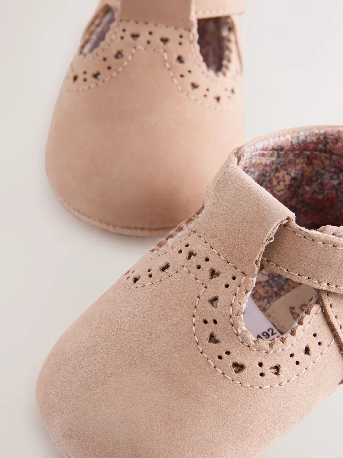 Туфли T-bar кожаные, модель Tan Leather Baby T-Bar Shoes Next, коричневые — фото 3