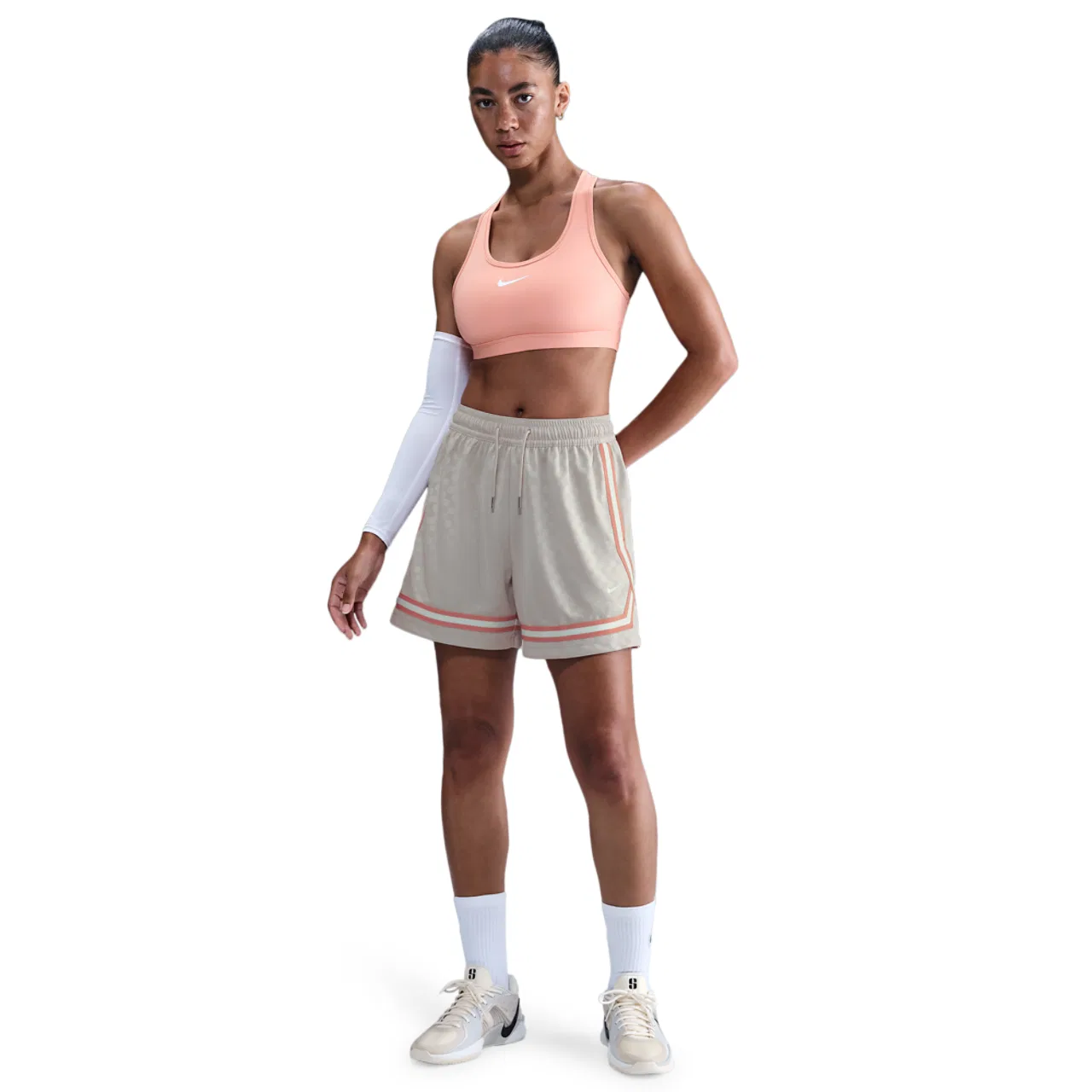 Женские шорты с боковыми карманами Nike Dri-FIT Crossover, Lt Orewood Brn/Rose Gold/White — фото 3