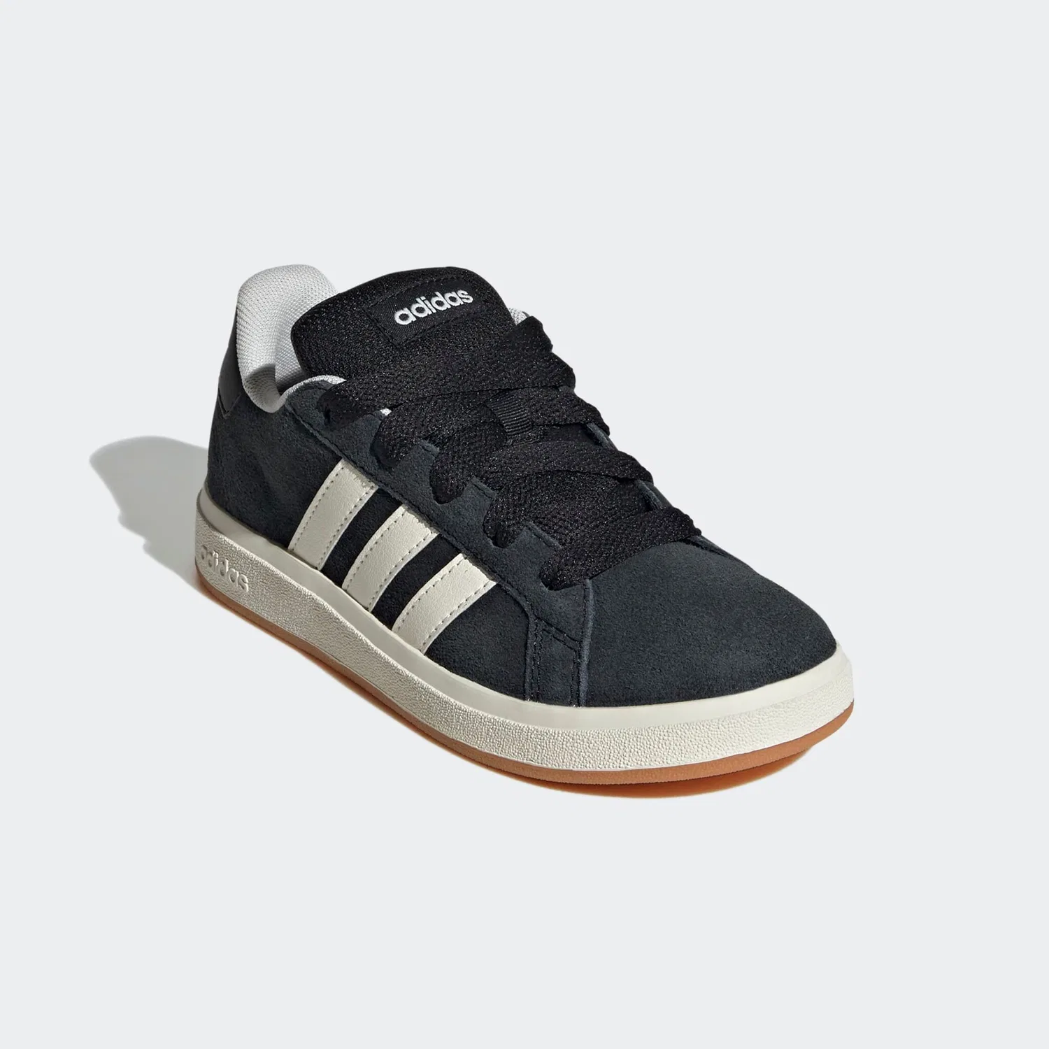Детские кроссовки в стиле скейт Adidas Grand Court 00S, Core Black/Off White